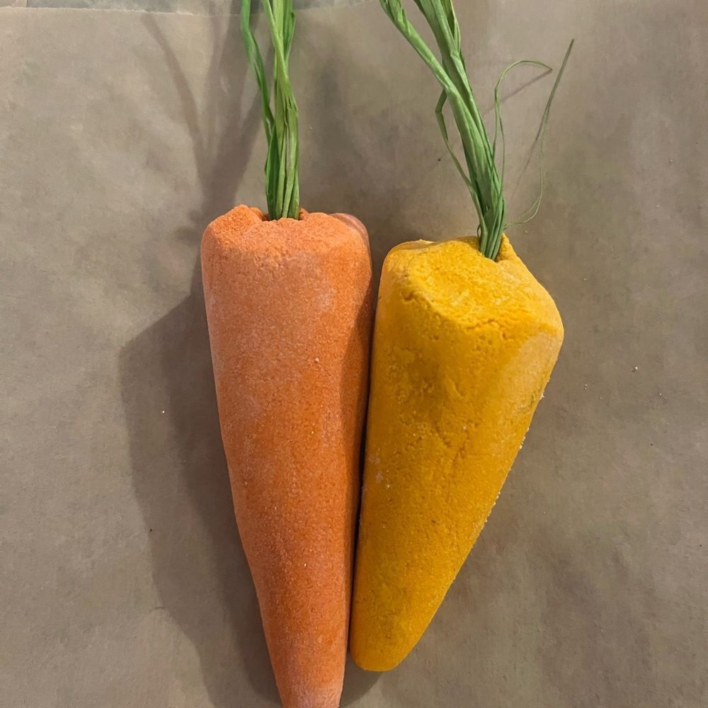 Lush Carrot Reusable Bubble Bar Duo Orange & Yellow Limited Edition